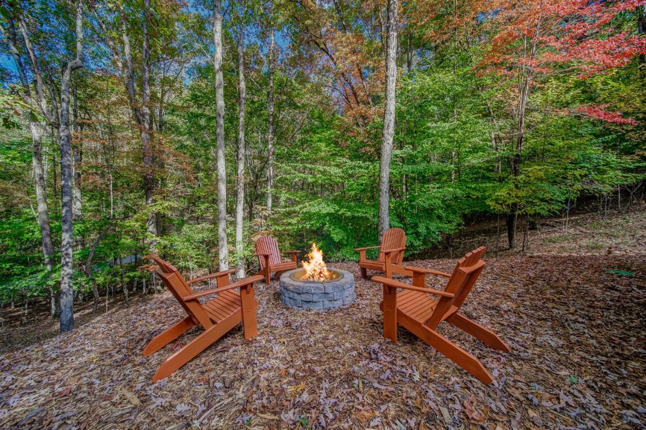 Brand New Build Luxury Mountain Chalet With Hot Tub, Pool, Game Room, Premium Features Ellijay Exterior foto