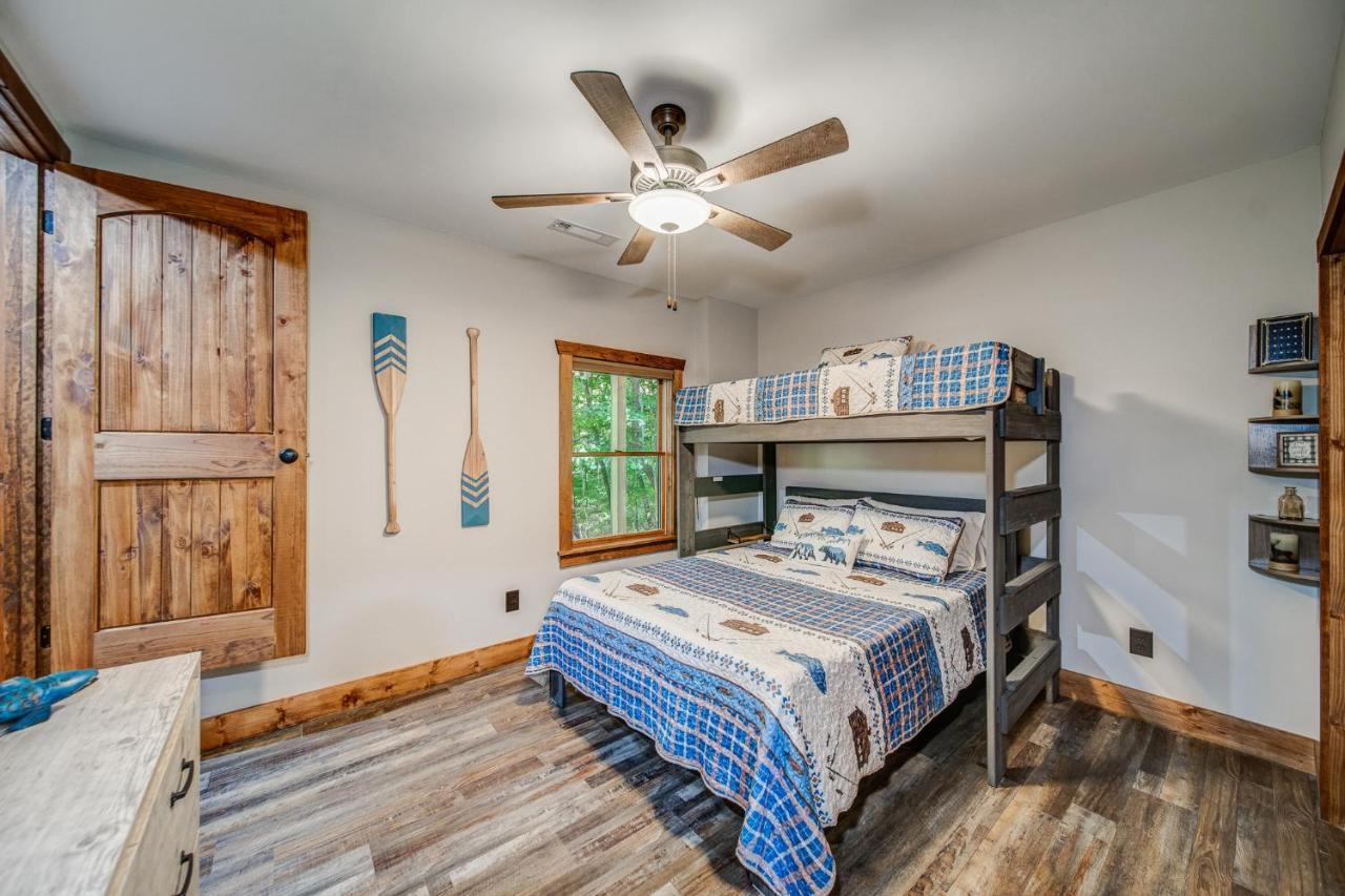 Brand New Build Luxury Mountain Chalet With Hot Tub, Pool, Game Room, Premium Features Ellijay Exterior foto