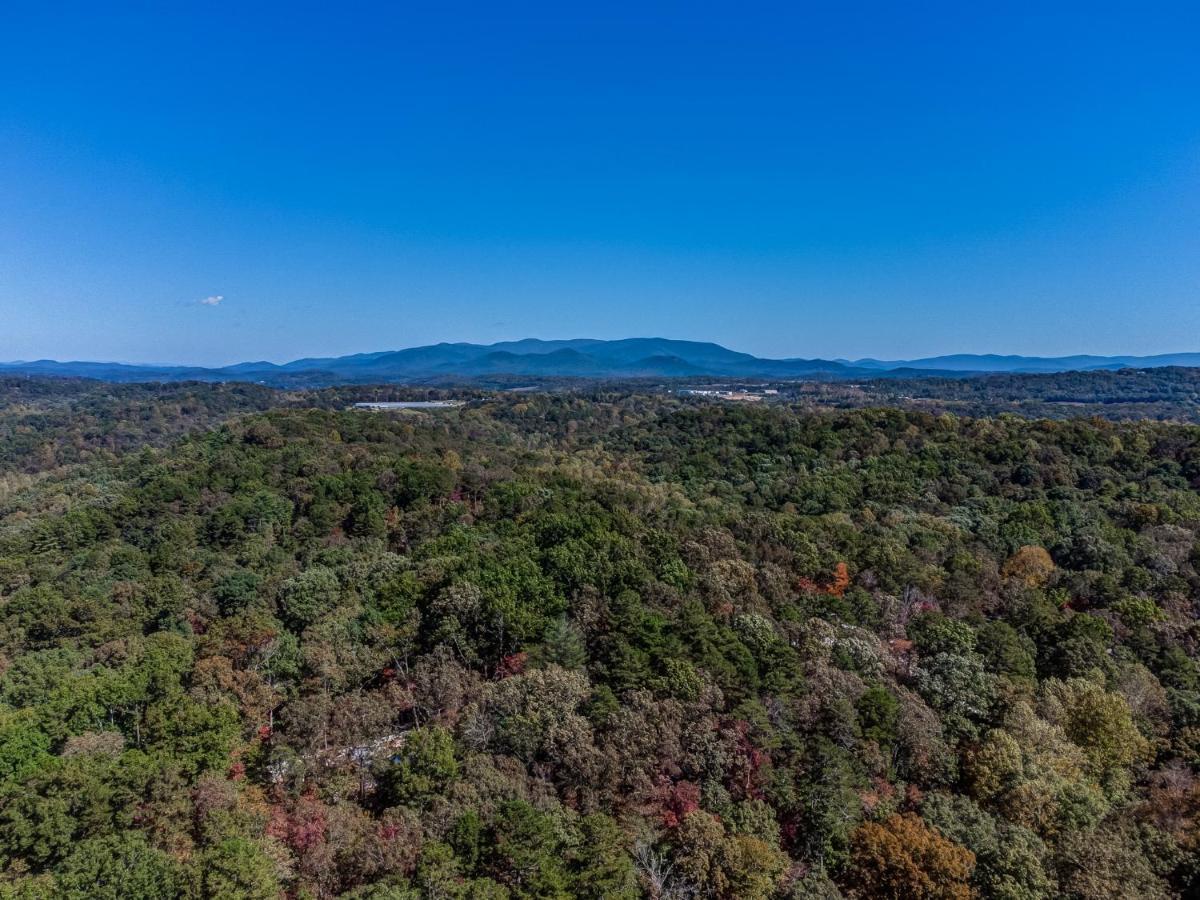 Brand New Build Luxury Mountain Chalet With Hot Tub, Pool, Game Room, Premium Features Ellijay Exterior foto