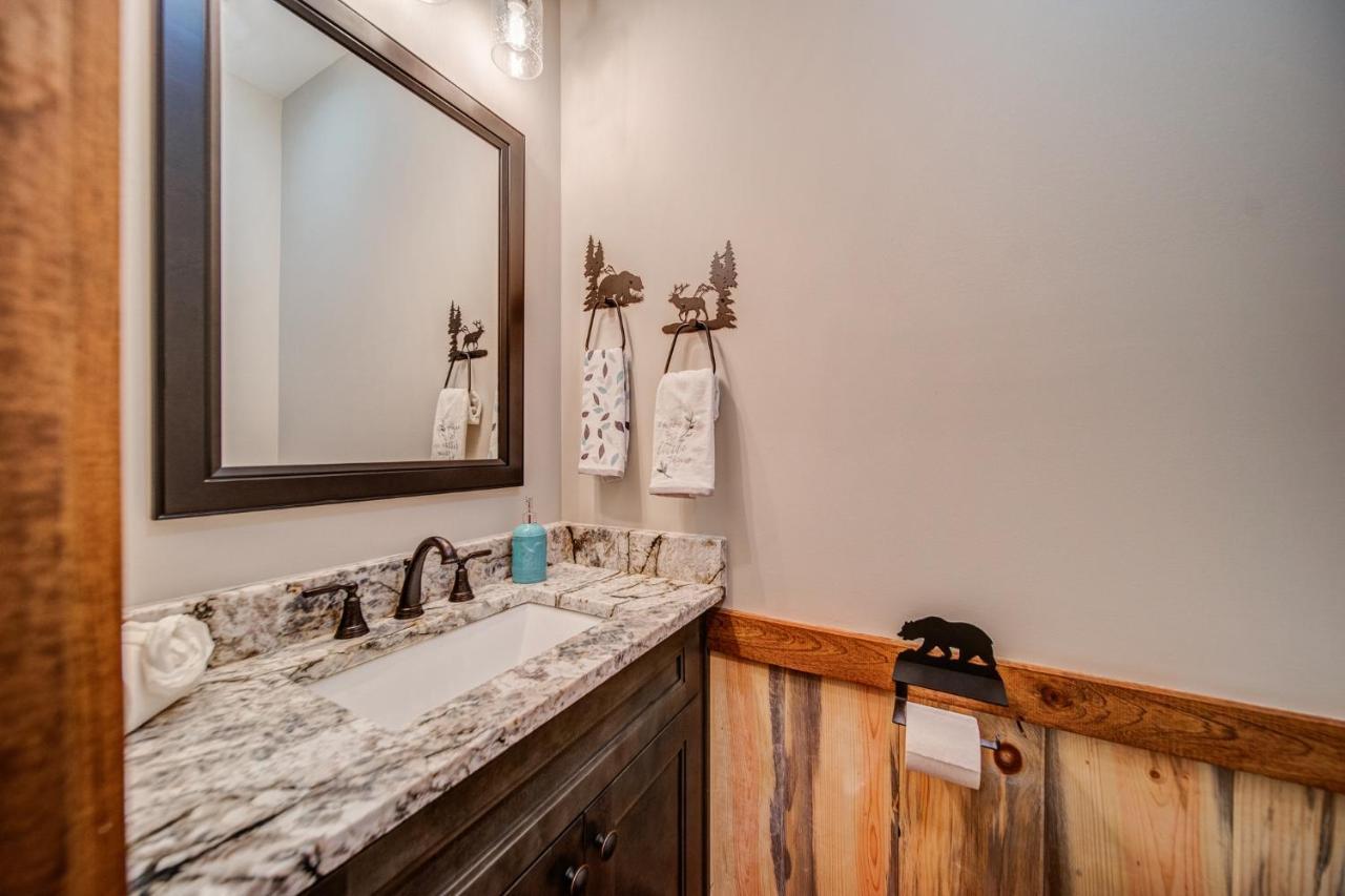 Brand New Build Luxury Mountain Chalet With Hot Tub, Pool, Game Room, Premium Features Ellijay Exterior foto